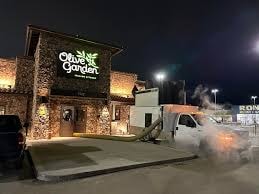 Power Clean Services restaurant exterior job