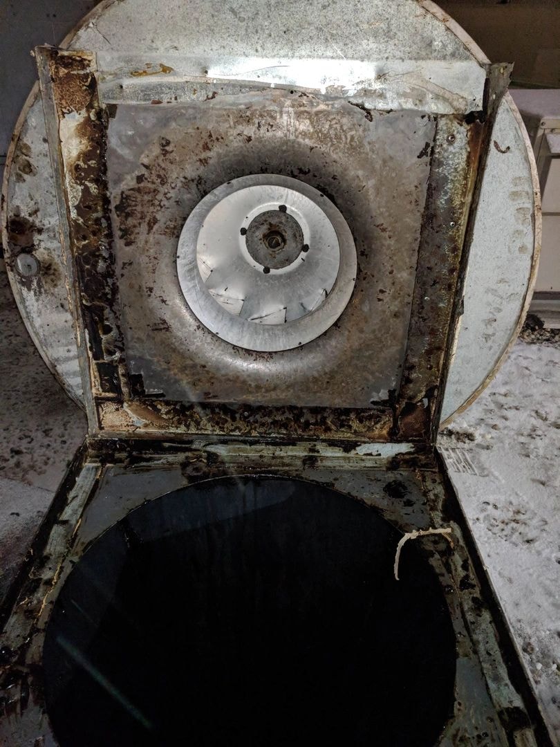 Kitchen exhaust fan after cleaning